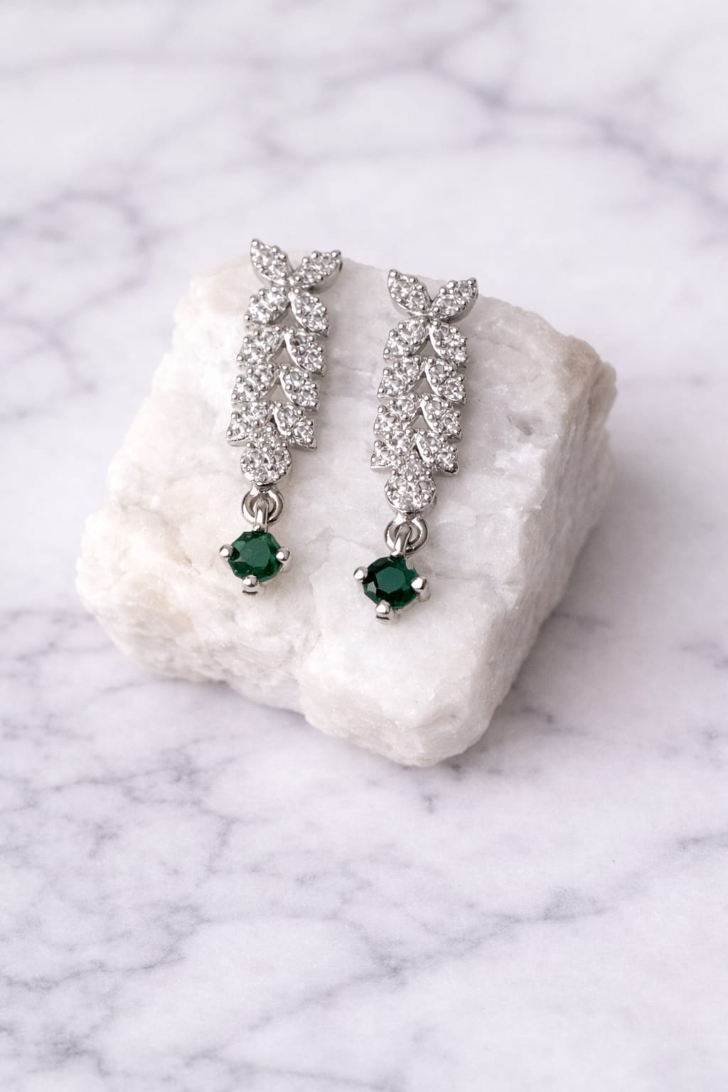 Emerald Green Stone Diamond Look Necklace Set with Earrings