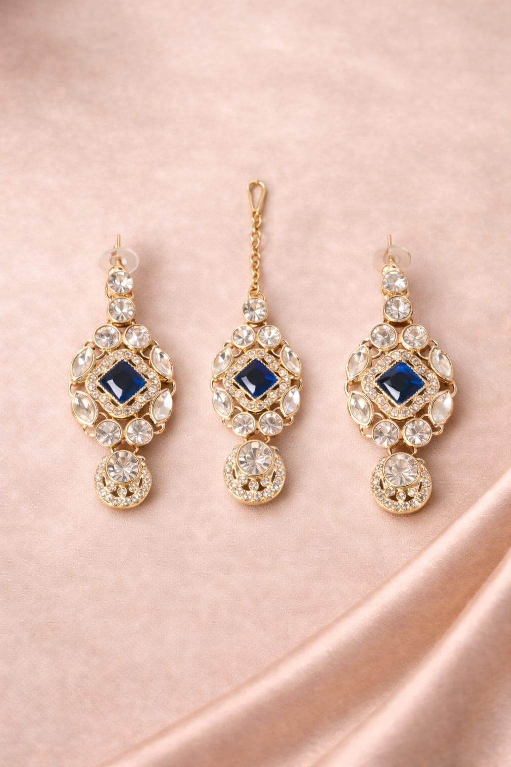 Royal Blue Kundan Diamond Look Necklace Set with Earrings & Maang Tikka